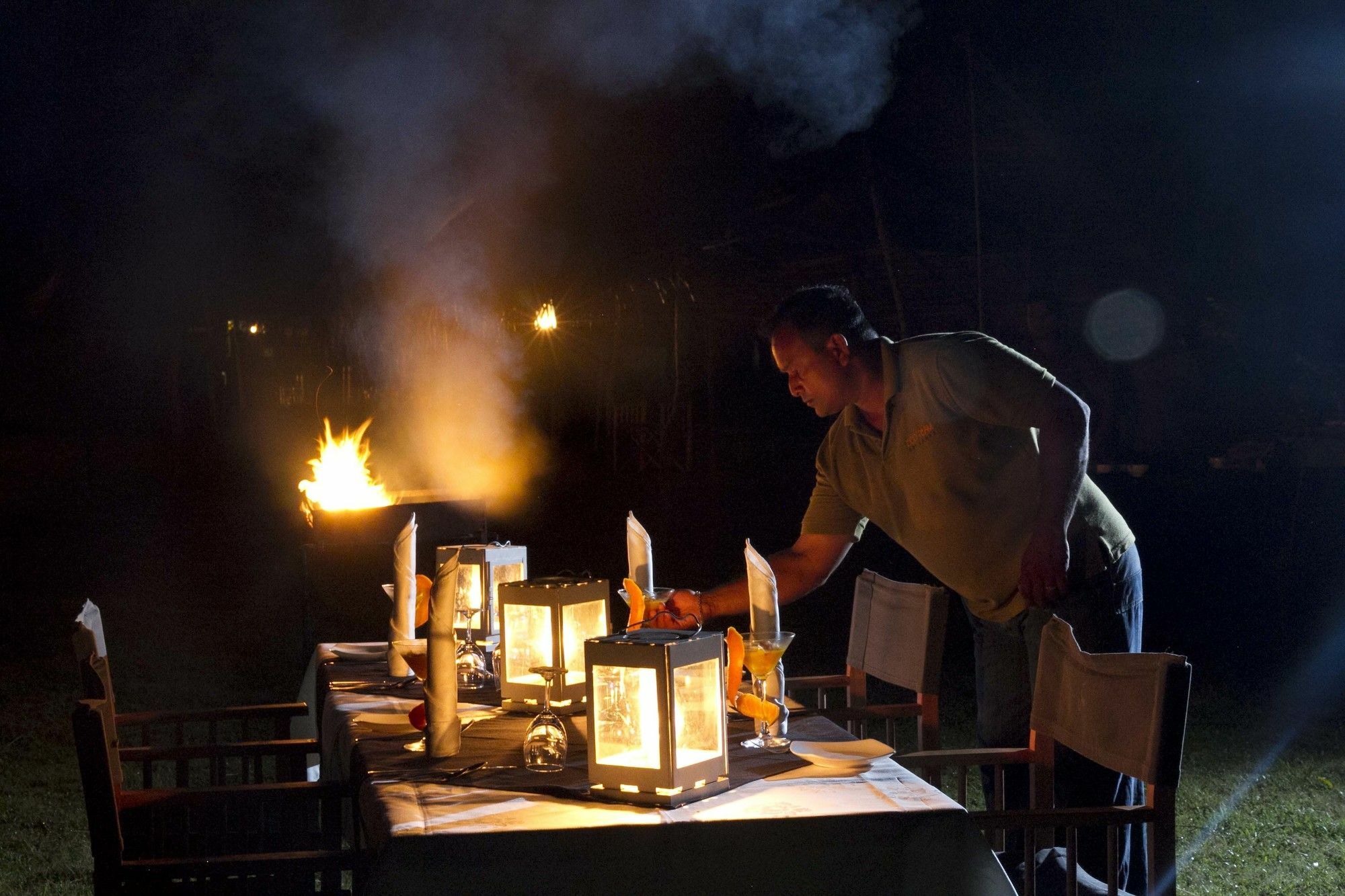 Mahoora Tented Safari Camp อุดาวาลาเว ภายนอก รูปภาพ