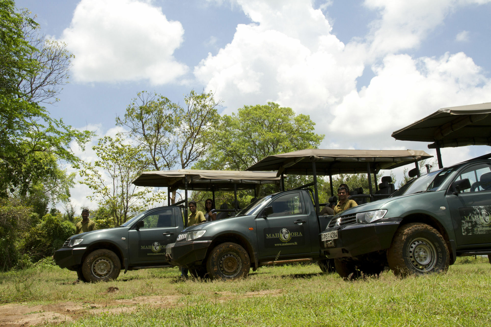 Mahoora Tented Safari Camp อุดาวาลาเว ภายนอก รูปภาพ